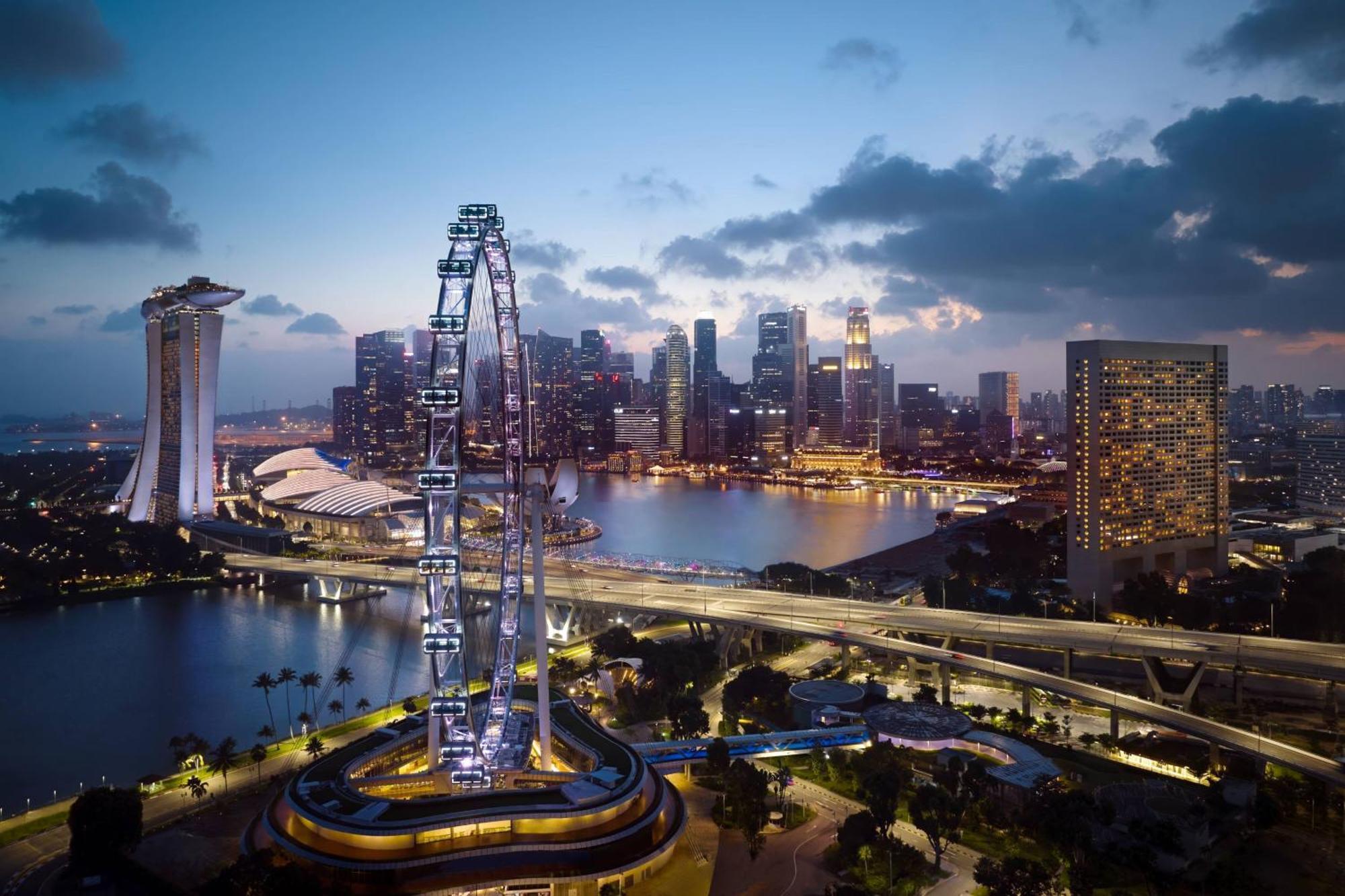 The Ritz-Carlton, Millenia Singapore Hotel Exterior photo